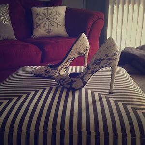 STEVE MADDEN PROTO PUMP